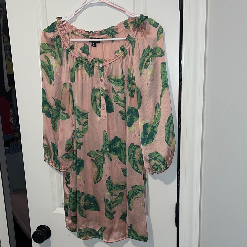 Tropical Pink & Green Leaf Print The Webster at Target Blouse XL airy and thin